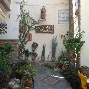 Akrotiri Neos Marmaras