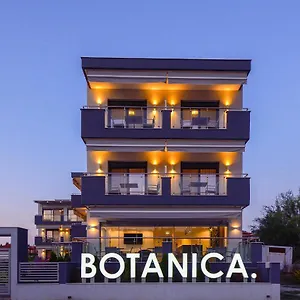 Botanica Luxury Neos Marmaras